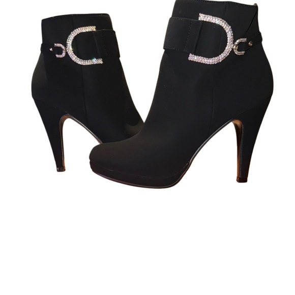 bella hanna Shoes - Bella Hanna Black Ankle Booties Rhinestone Buckle Heel Size 7.5 New With Tags